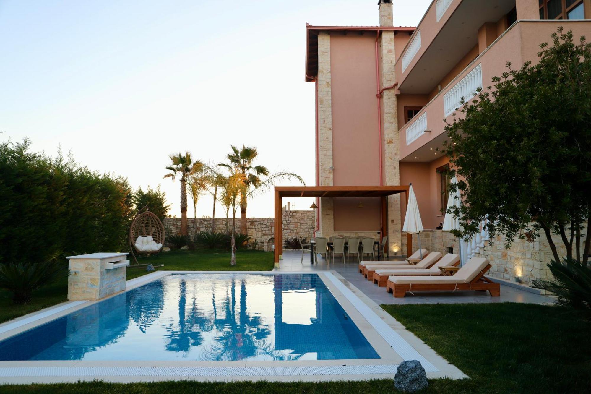 Green Villa With Private Pool Durrës Exterior foto